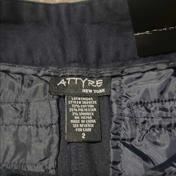 Attyre Blue Shorts with Scalloped Hem has pockets. Size 2 new - Picture 2 of 4
